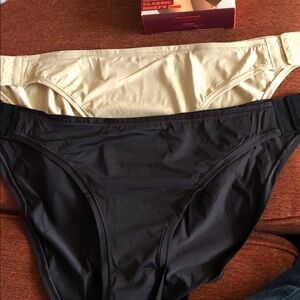 Slick Chicks Brief Panty X2 beige and black sz L side fasteners that snap